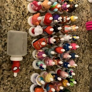 Rubbermaid bottle that fits character tops